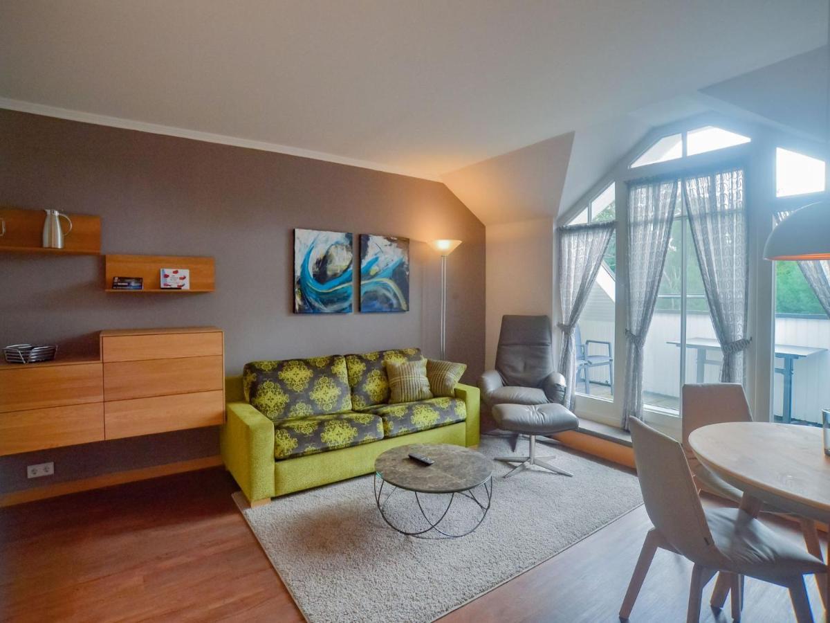 Komfort Mit 1 Schlafzimmer Und Balkon Im Dachgeschoss 307 Apartment
